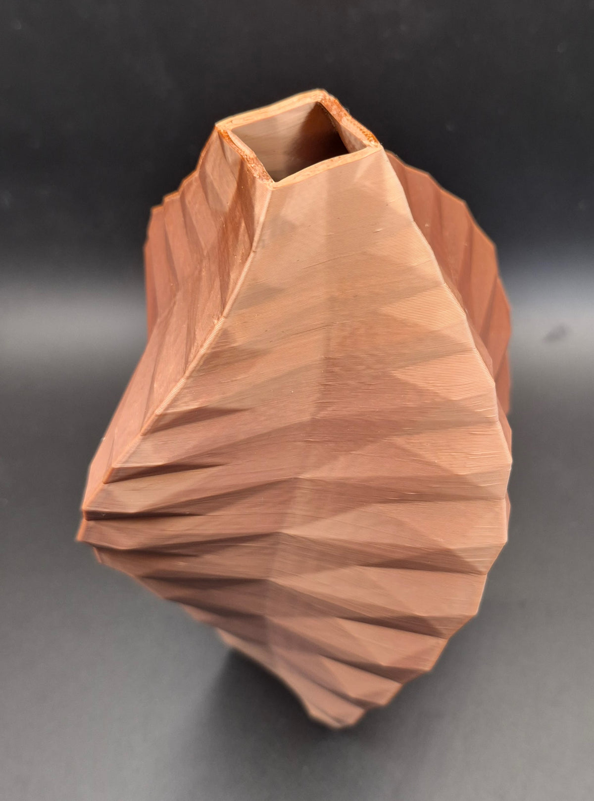 Geometric Twist Vase 6½" — Coffee Brown