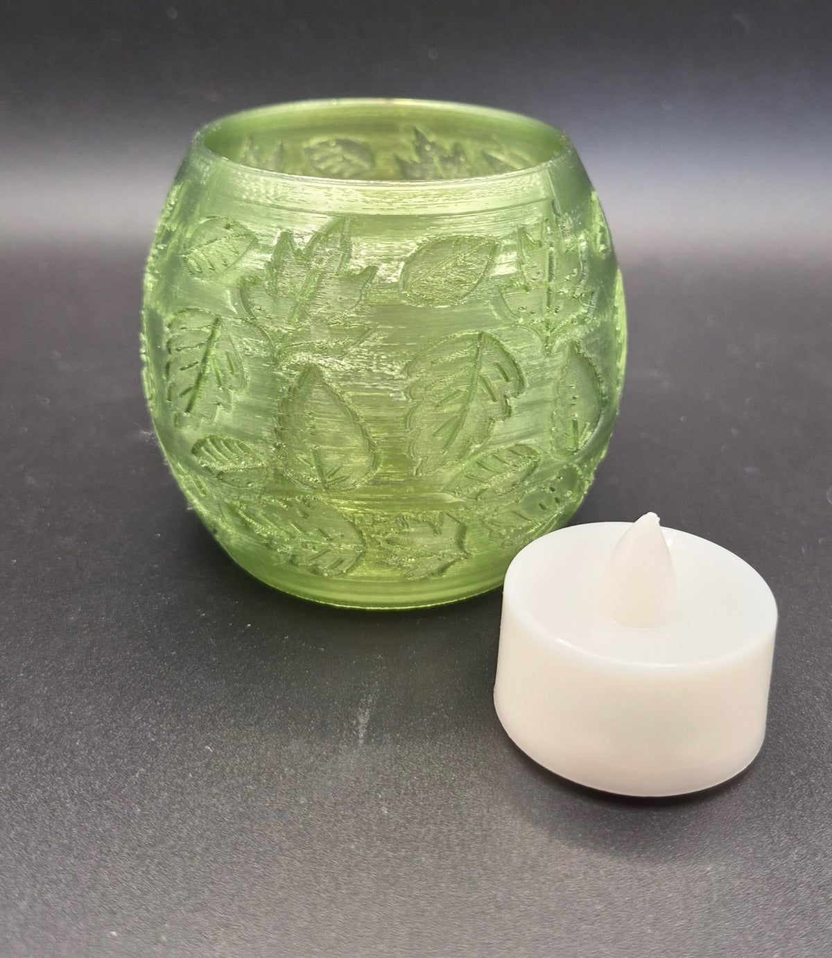 Autumn Leaves Tea Lamp 3" — Translucent Green