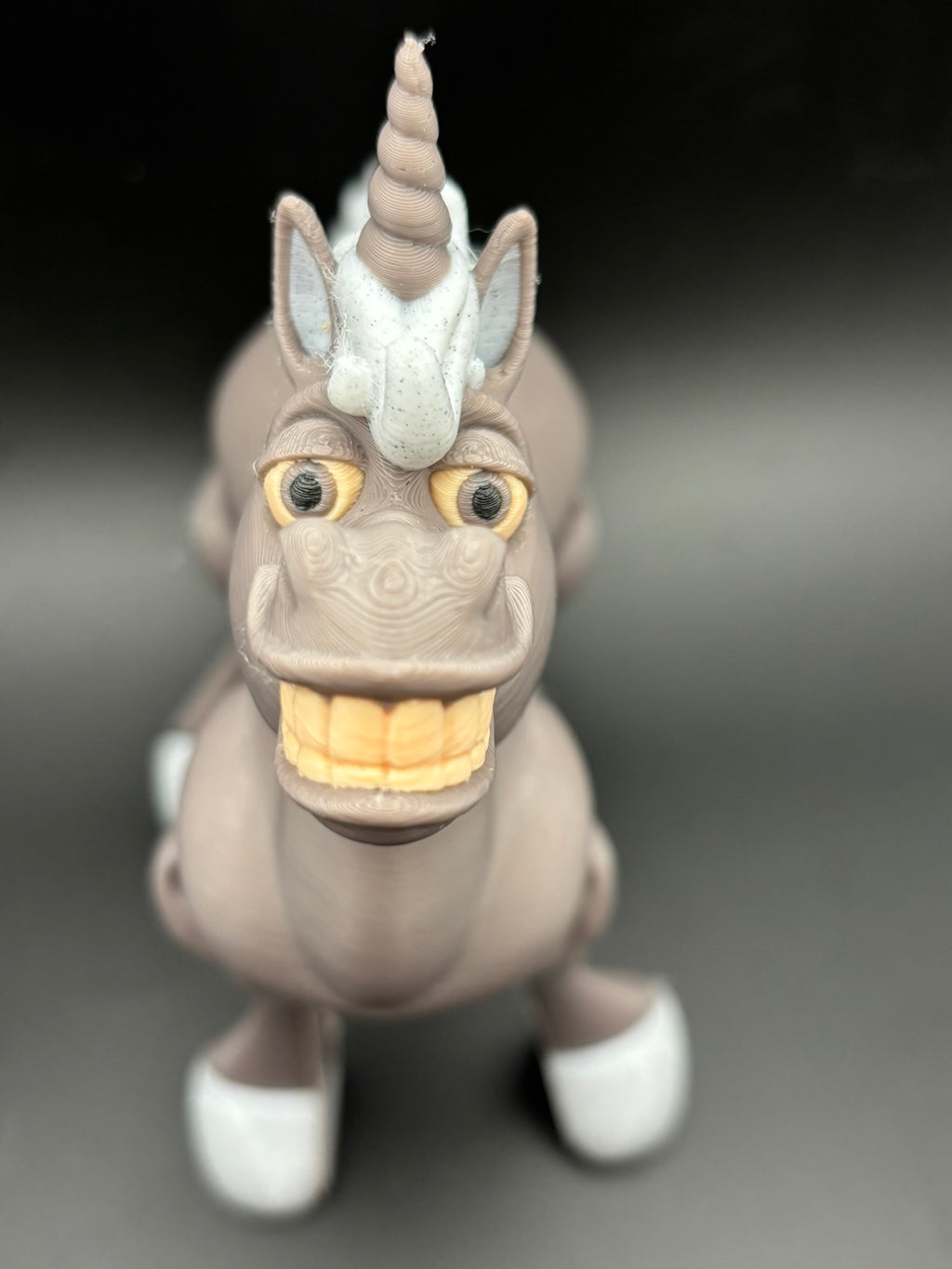Neighbelline — Articulated Unicorn Figurine