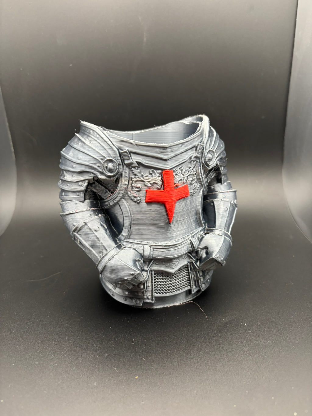 Knight Armor Pen, Desk & Can Holder – Templar | 4.5" Tall
