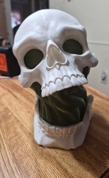 Skull Gut Lamp